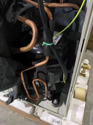 Condicionador de ar comercial residencial R410A R32 36000BTU da C.A. da separação