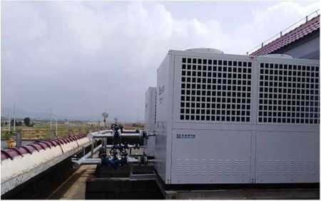 Ar do CO2 R744 ao anúncio publicitário da bomba de calor 160kW da água para a água quente refrigerando de aquecimento