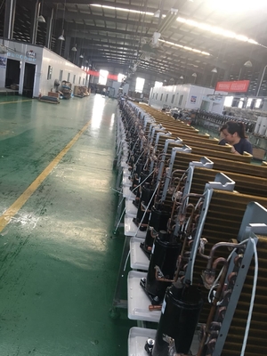 bomba de calor da fonte de ar do CO2 30kW na temperatura da água da saída sobre 80°C